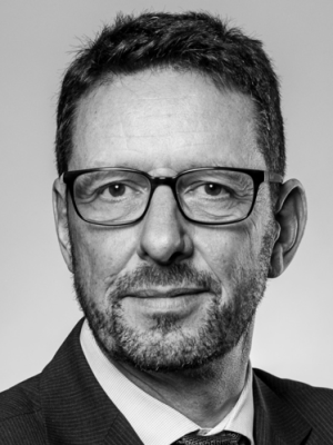 Dr. Martin Kraus Dr. Martin Kraus